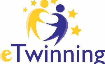 Niemiecko-polsko-hiszpański kalendarz adwentowy