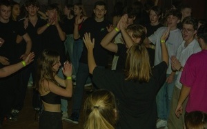 Uczestnicy dyskoteki (8)