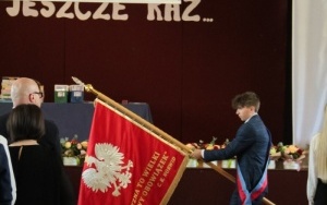 Uroczyste pożegnanie absolwentów (5)