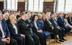 Uroczyste pożegnanie absolwentów (1)