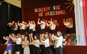 Uczestnicy uroczystości zakończenia roku szkolnego (7)