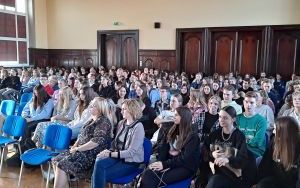 Spotkanie z terapeutą uzależnień (7)