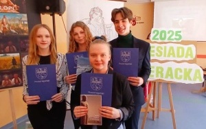 Uczestnicy konkursu z Liceum