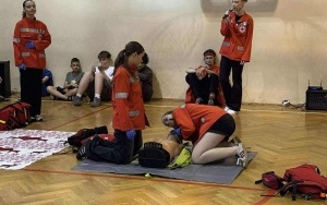 Drużyna pierwszej pomocy z wizytą w Szkole podstawowej nr 3 w Kępnie (5)
