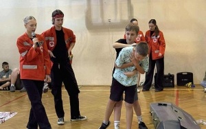 Drużyna pierwszej pomocy z wizytą w Szkole podstawowej nr 3 w Kępnie (7)