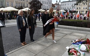Uczestnicy obchodów 86. rocznicy napaści Sowietów na Polskę (1)