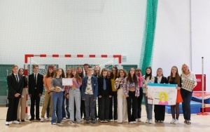Uczniowie podczas otrzęsin pierwoklasistów (7)